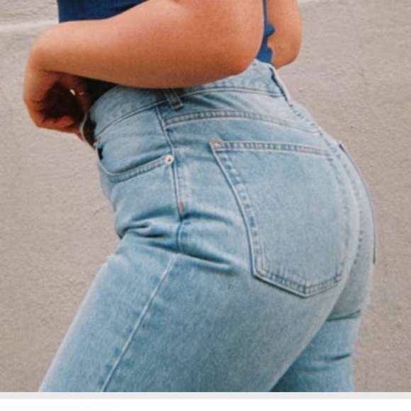 Everlane curvy cheeky crop - Picture 4 of 7